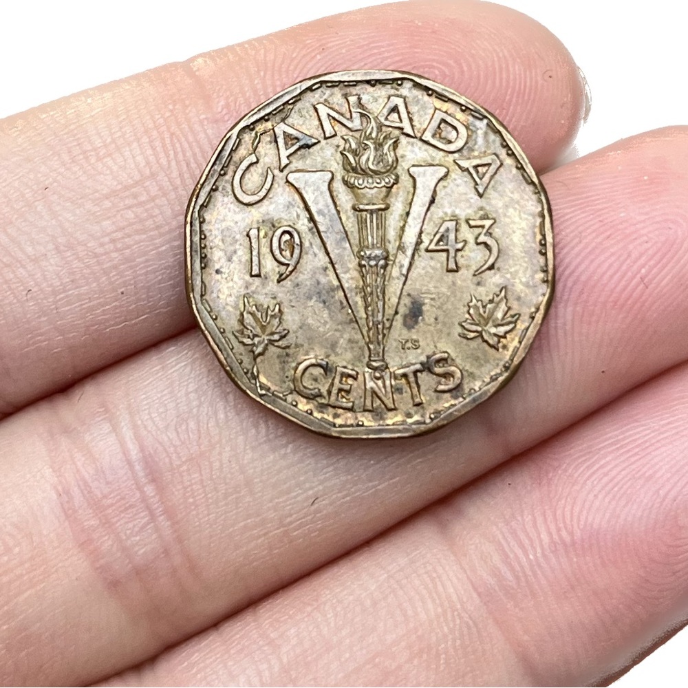 🎈$10 add on - 1943 VICTORY Tombac CANADA 5 CENTS - George VI